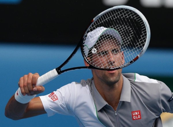  德约科维奇直落三盘横扫对手强势夺冠